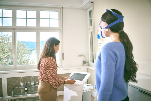 Paracelsus specialists collaborating on treatment