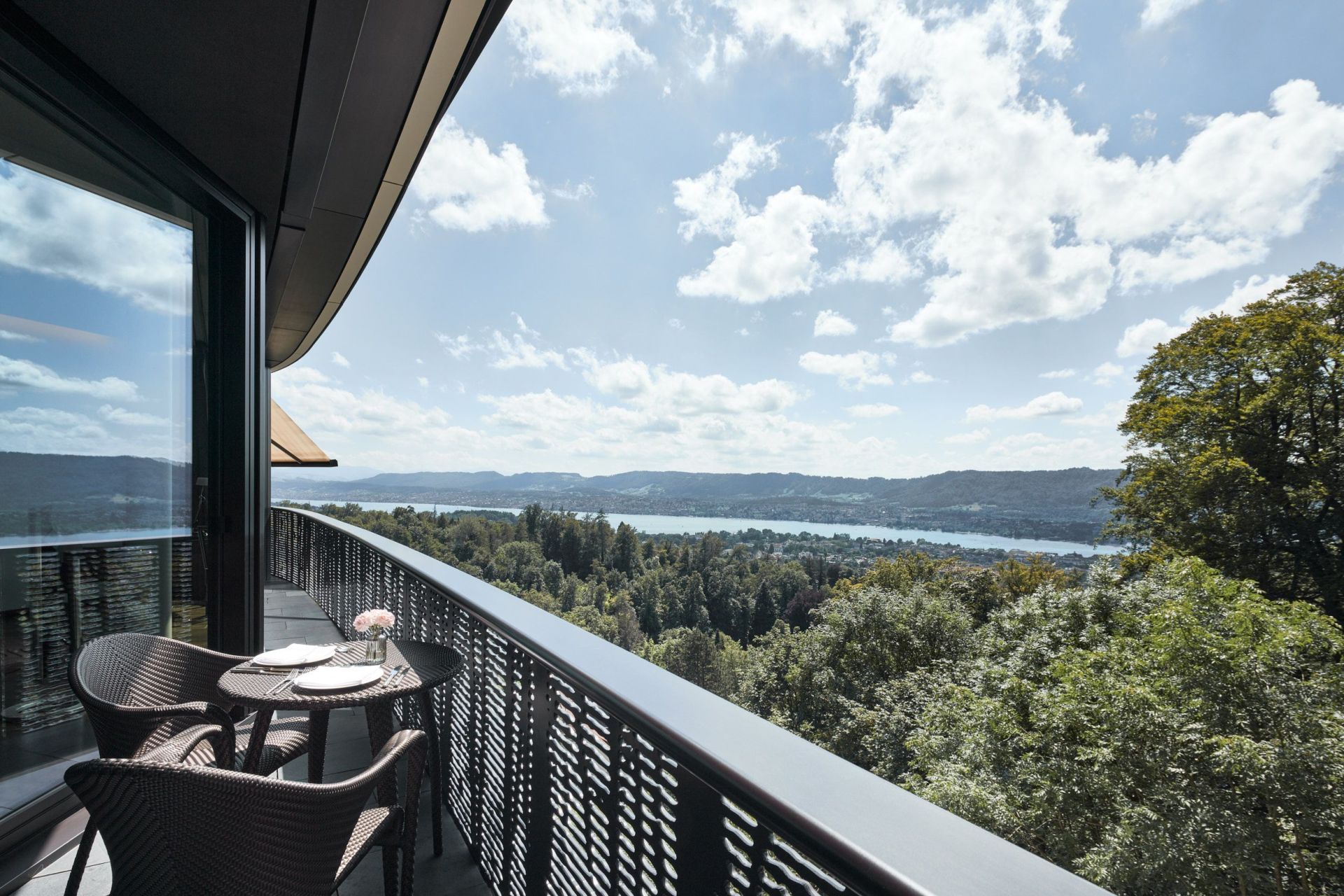 Junior Suite Deluxe at partner hotel